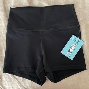 NWT True high rise original Fleo shorts